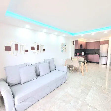 Appartement Two-bedroom ,central,wifi,sea View Los Cristianos (Tenerife)