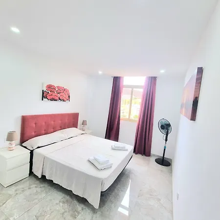 Appartement Two-bedroom ,central,wifi,sea View *